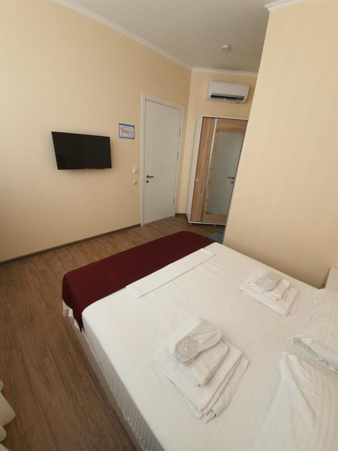Blossom Hotel Батуми Экстерьер фото
