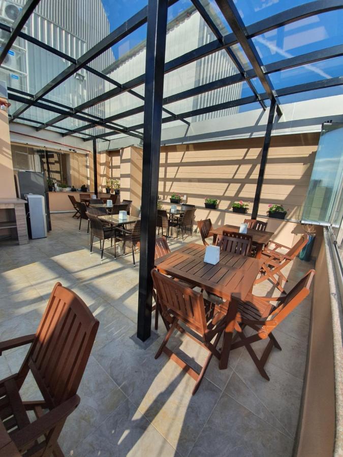 Blossom Hotel Батуми Экстерьер фото