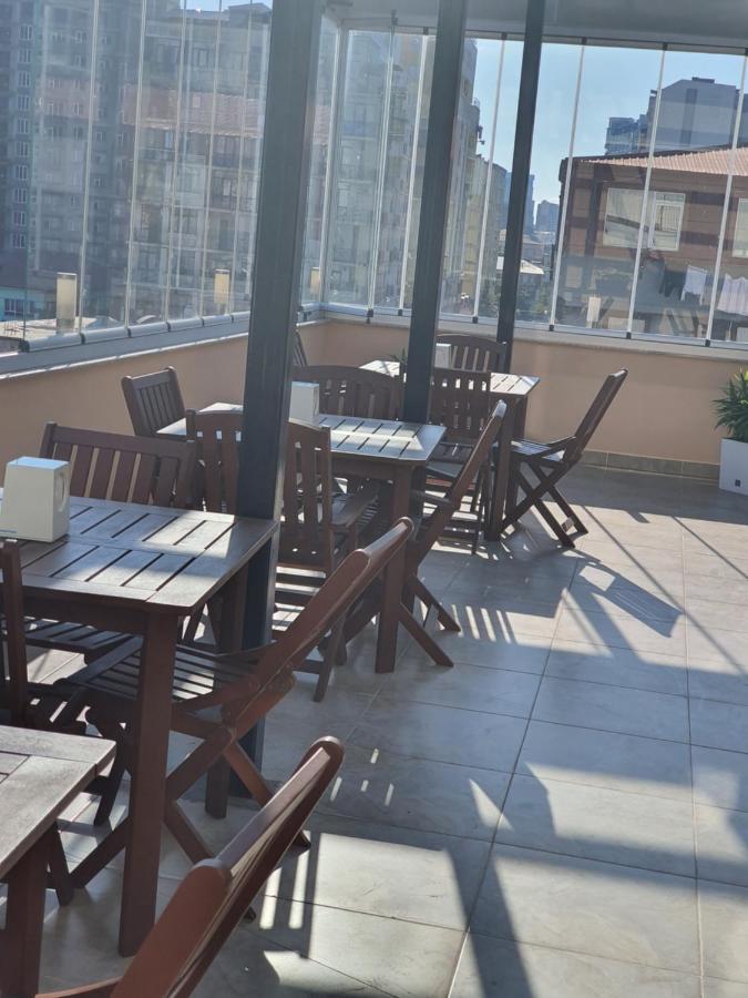 Blossom Hotel Батуми Экстерьер фото